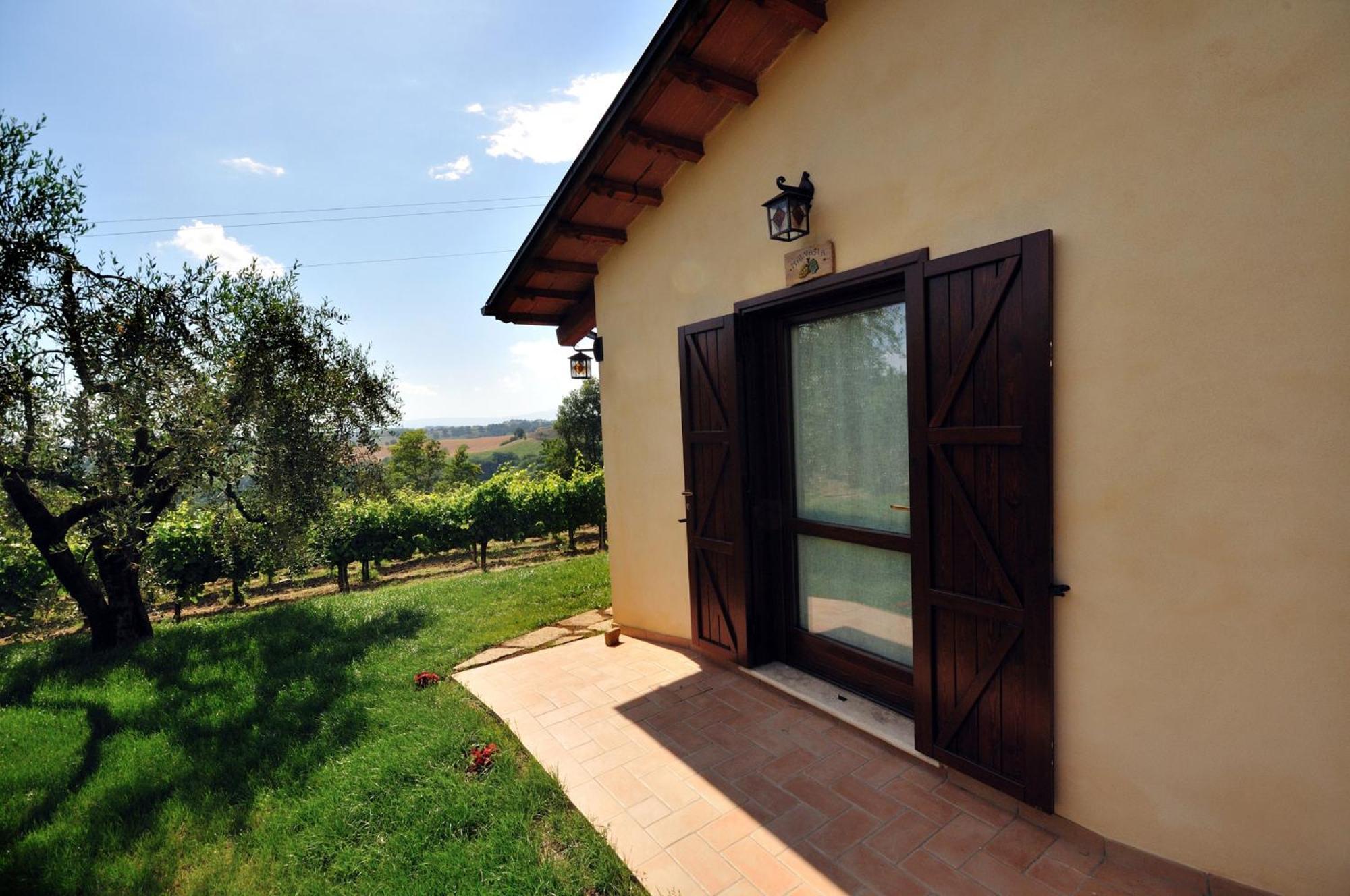 Agriturismo Casale Contessa Montebuono  Exterior photo